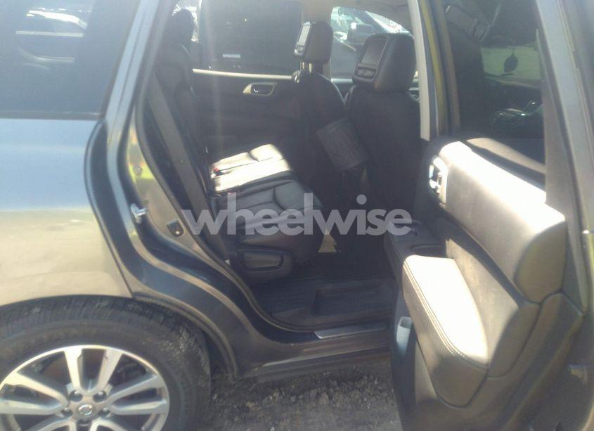 Photo 8 of 2015 Nissan Pathfinder SL (VIN 5N1AR2MN9FC600109)