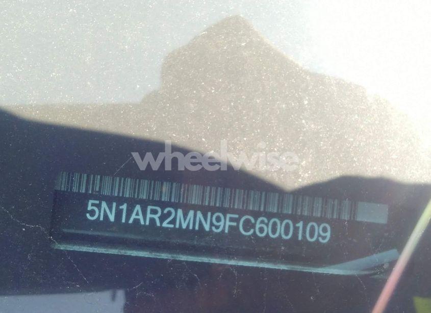 Photo 9 of 2015 Nissan Pathfinder SL (VIN 5N1AR2MN9FC600109)