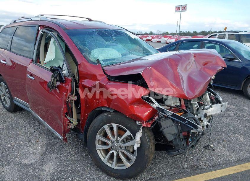Photo 6 of 2015 Nissan Pathfinder SL (VIN 5N1AR2MN9FC625169)