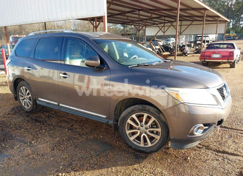 2015 Nissan Pathfinder SL (VIN 5N1AR2MN9FC627780) main photo