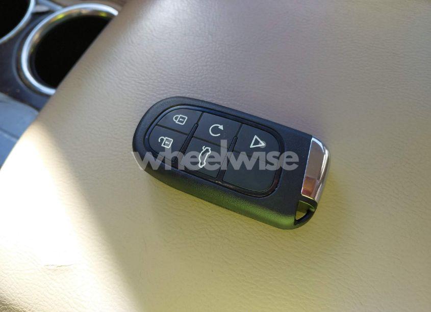 Photo 11 of 2015 Nissan Pathfinder SL (VIN 5N1AR2MN9FC627780)