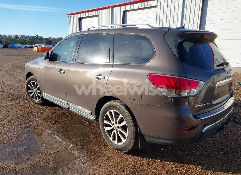 Photo 3 of 2015 Nissan Pathfinder SL (VIN 5N1AR2MN9FC627780)