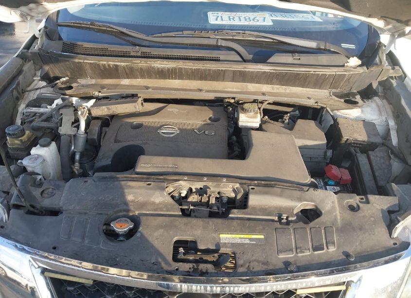 Photo 10 of 2015 Nissan Pathfinder S (VIN 5N1AR2MN9FC646751)