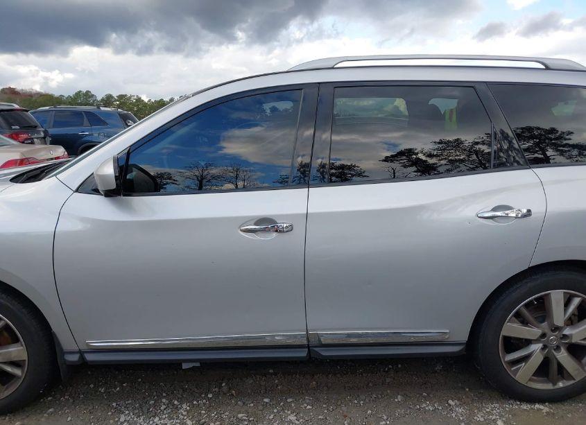 Photo 14 of 2015 Nissan Pathfinder PLATINUM (VIN 5N1AR2MN9FC667048)