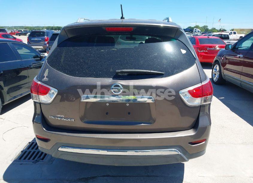 Photo 16 of 2015 Nissan Pathfinder S (VIN 5N1AR2MN9FC673089)