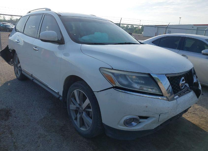 2015 Nissan Pathfinder PLATINUM (VIN 5N1AR2MN9FC697697) main photo