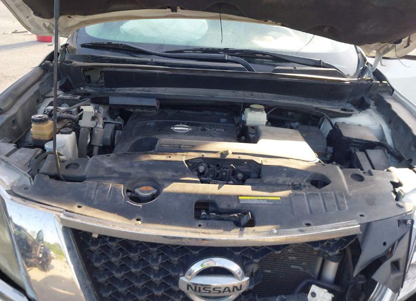 Photo 10 of 2015 Nissan Pathfinder PLATINUM (VIN 5N1AR2MN9FC697697)