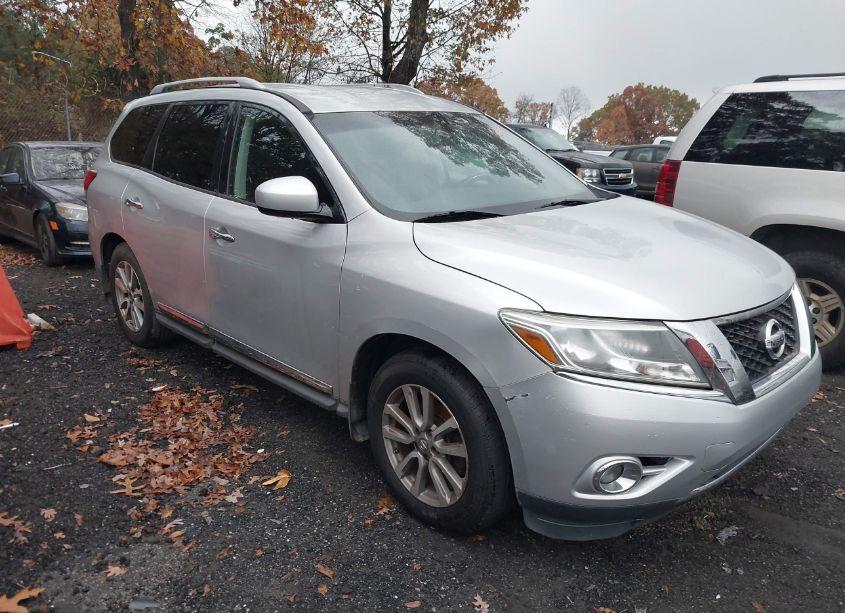2015 Nissan Pathfinder SL (VIN 5N1AR2MN9FC699868) main photo