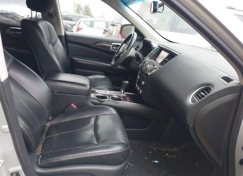 Photo 5 of 2015 Nissan Pathfinder SL (VIN 5N1AR2MN9FC699868)