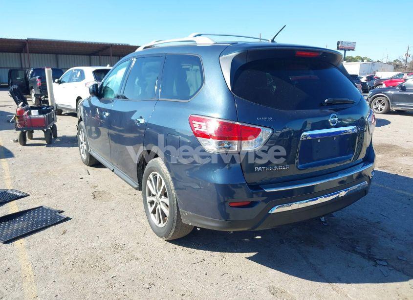 Photo 3 of 2015 Nissan Pathfinder S (VIN 5N1AR2MN9FC706396)