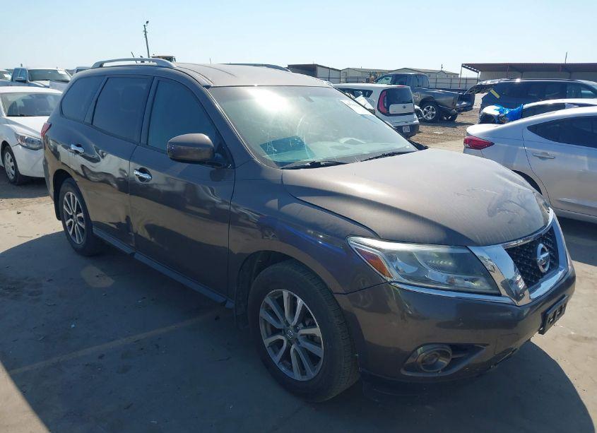 2016 Nissan Pathfinder S (VIN 5N1AR2MN9GC624525) main photo