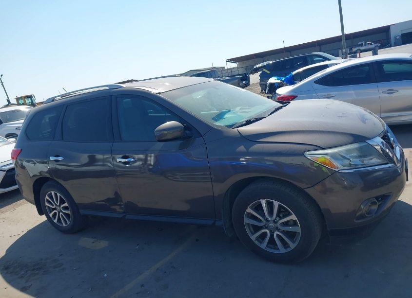 Photo 13 of 2016 Nissan Pathfinder S (VIN 5N1AR2MN9GC624525)