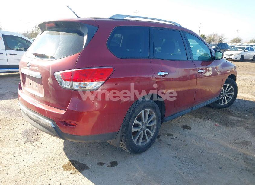 Photo 4 of 2016 Nissan Pathfinder S (VIN 5N1AR2MN9GC666001)