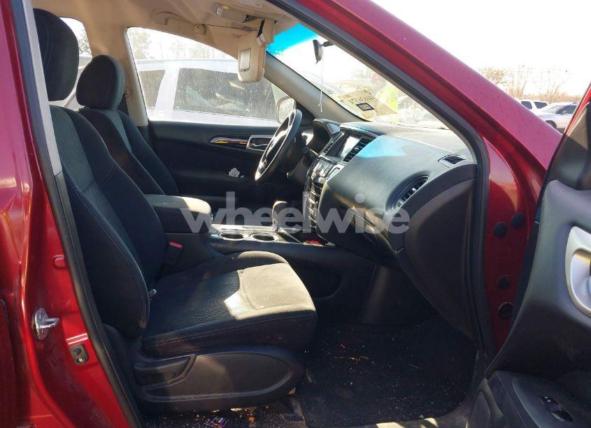 Photo 5 of 2016 Nissan Pathfinder S (VIN 5N1AR2MN9GC666001)