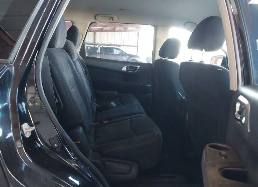 Photo 8 of 2013 Nissan Pathfinder S (VIN 5N1AR2MNXDC630586)