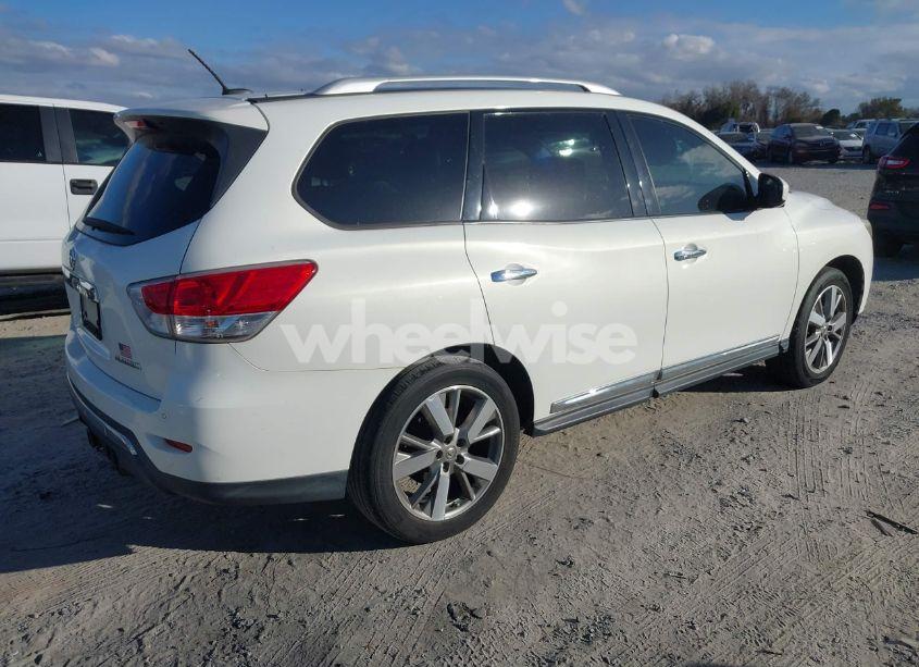 Photo 4 of 2013 Nissan Pathfinder PLATINUM (VIN 5N1AR2MNXDC633682)