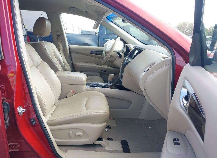 Photo 5 of 2013 Nissan Pathfinder SL (VIN 5N1AR2MNXDC640048)