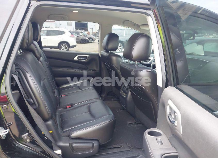 Photo 8 of 2013 Nissan Pathfinder SL (VIN 5N1AR2MNXDC646867)