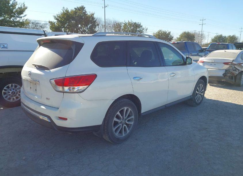Photo 4 of 2013 Nissan Pathfinder SV (VIN 5N1AR2MNXDC684843)