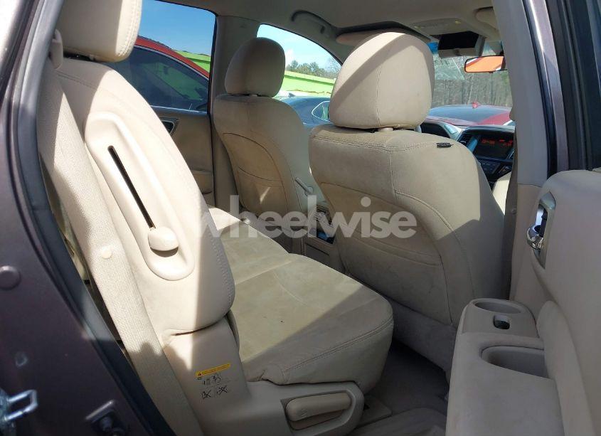 Photo 8 of 2014 Nissan Pathfinder S (VIN 5N1AR2MNXEC651035)