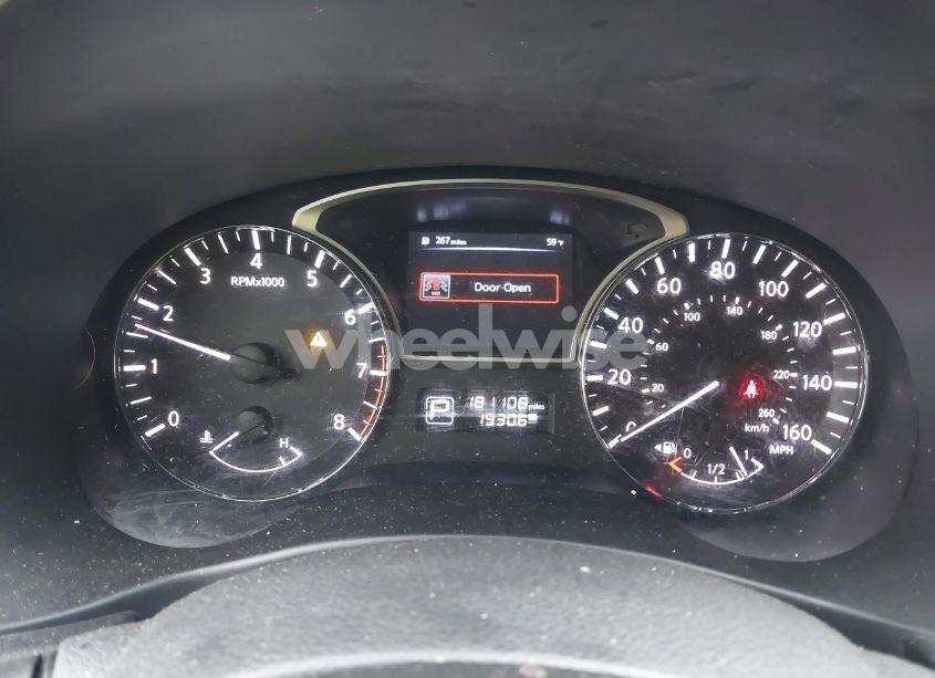 Photo 7 of 2014 Nissan Pathfinder S (VIN 5N1AR2MNXEC653559)