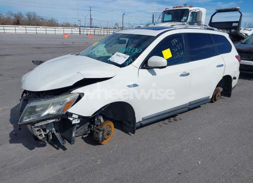 Photo 2 of 2014 Nissan Pathfinder PLATINUM (VIN 5N1AR2MNXEC664254)