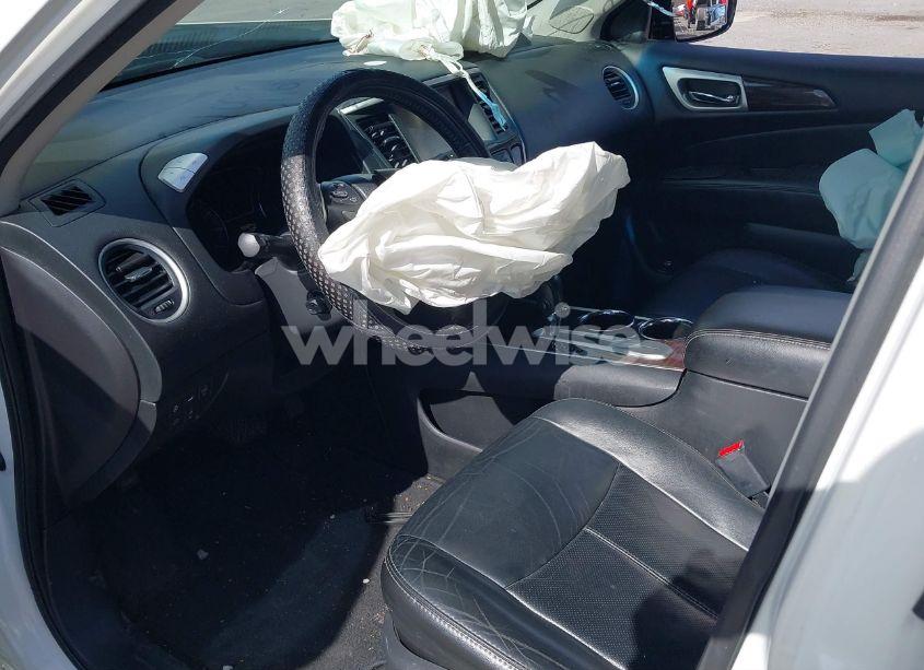 Photo 5 of 2014 Nissan Pathfinder PLATINUM (VIN 5N1AR2MNXEC664254)