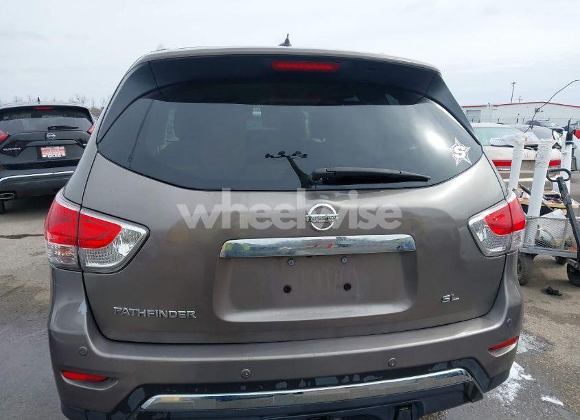 Photo 16 of 2014 Nissan Pathfinder SL (VIN 5N1AR2MNXEC664870)
