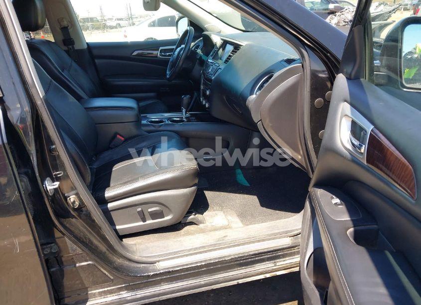 Photo 5 of 2014 Nissan Pathfinder SL (VIN 5N1AR2MNXEC680535)