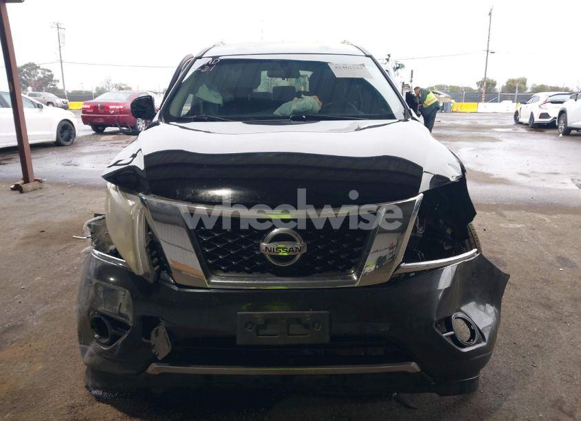 Photo 13 of 2014 Nissan Pathfinder SV (VIN 5N1AR2MNXEC681281)