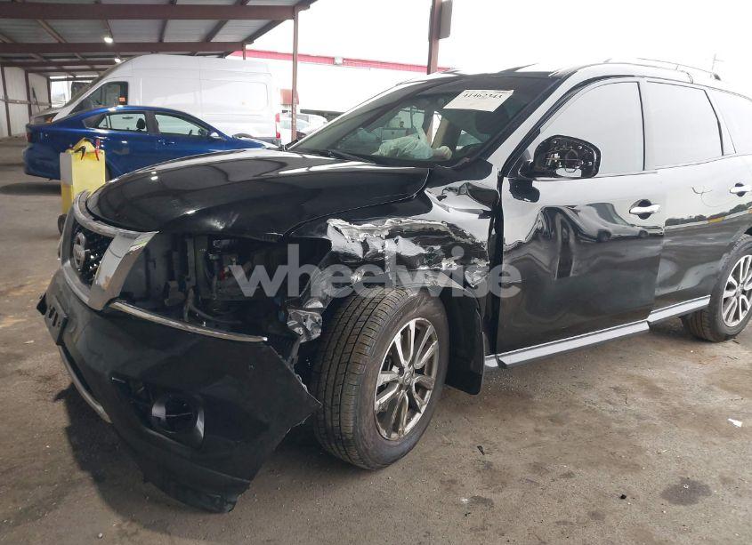 Photo 6 of 2014 Nissan Pathfinder SV (VIN 5N1AR2MNXEC681281)