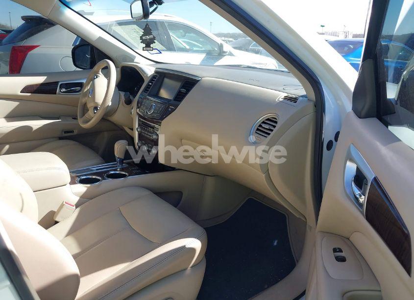 Photo 5 of 2014 Nissan Pathfinder SL (VIN 5N1AR2MNXEC683192)