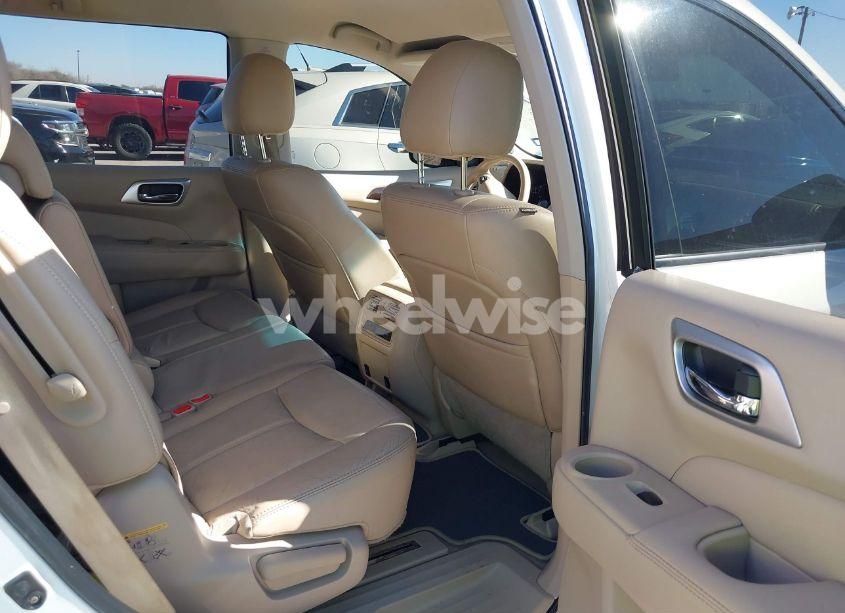 Photo 8 of 2014 Nissan Pathfinder SL (VIN 5N1AR2MNXEC683192)