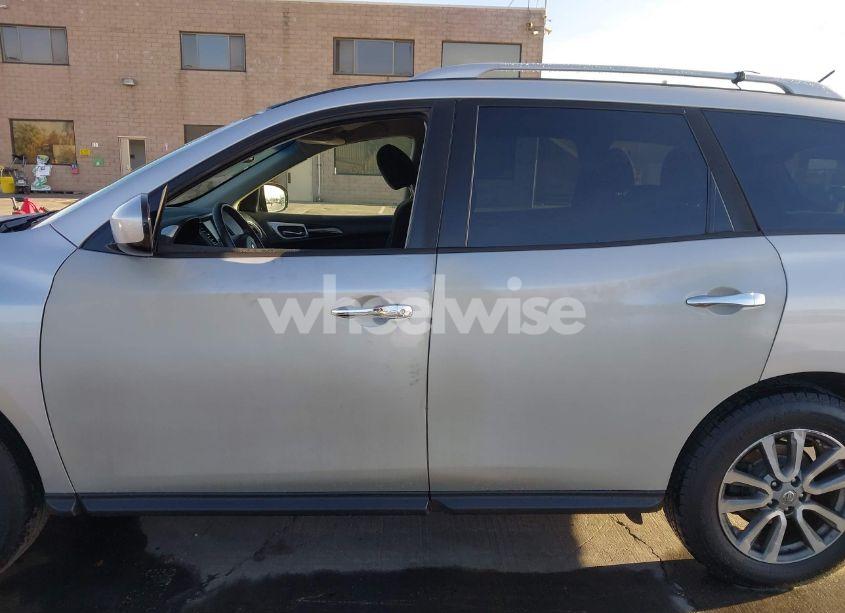 Photo 14 of 2015 Nissan Pathfinder PLATINUM/S/SL/SV (VIN 5N1AR2MNXFC600250)