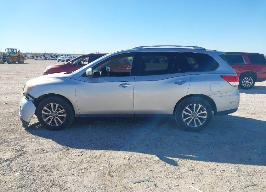 Photo 14 of 2015 Nissan Pathfinder PLATINUM/S/SL/SV (VIN 5N1AR2MNXFC616092)