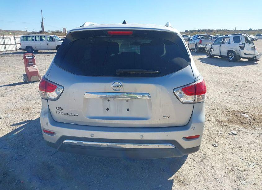 Photo 16 of 2015 Nissan Pathfinder PLATINUM/S/SL/SV (VIN 5N1AR2MNXFC616092)