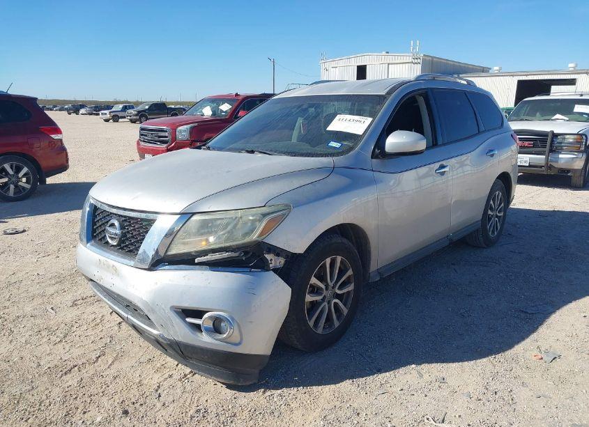 Photo 2 of 2015 Nissan Pathfinder PLATINUM/S/SL/SV (VIN 5N1AR2MNXFC616092)