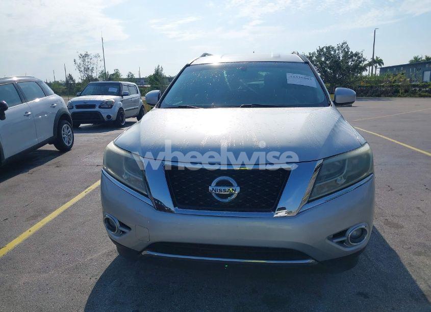 Photo 13 of 2015 Nissan Pathfinder PLATINUM/S/SL/SV (VIN 5N1AR2MNXFC617601)