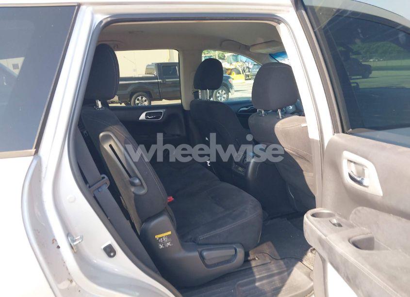 Photo 8 of 2015 Nissan Pathfinder PLATINUM/S/SL/SV (VIN 5N1AR2MNXFC617601)