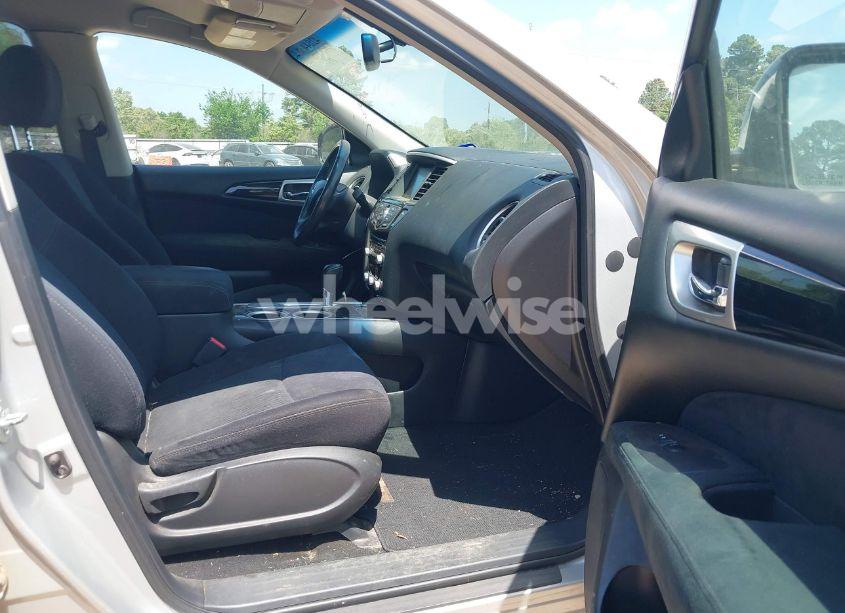 Photo 5 of 2015 Nissan Pathfinder PLATINUM/S/SL/SV (VIN 5N1AR2MNXFC639663)