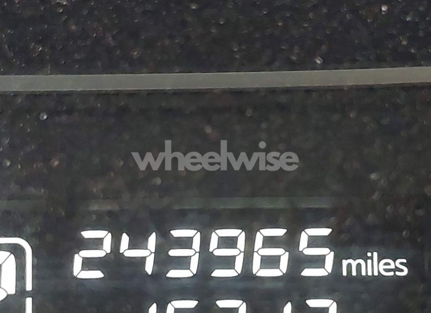 Photo 7 of 2015 Nissan Pathfinder PLATINUM/S/SL/SV (VIN 5N1AR2MNXFC639663)