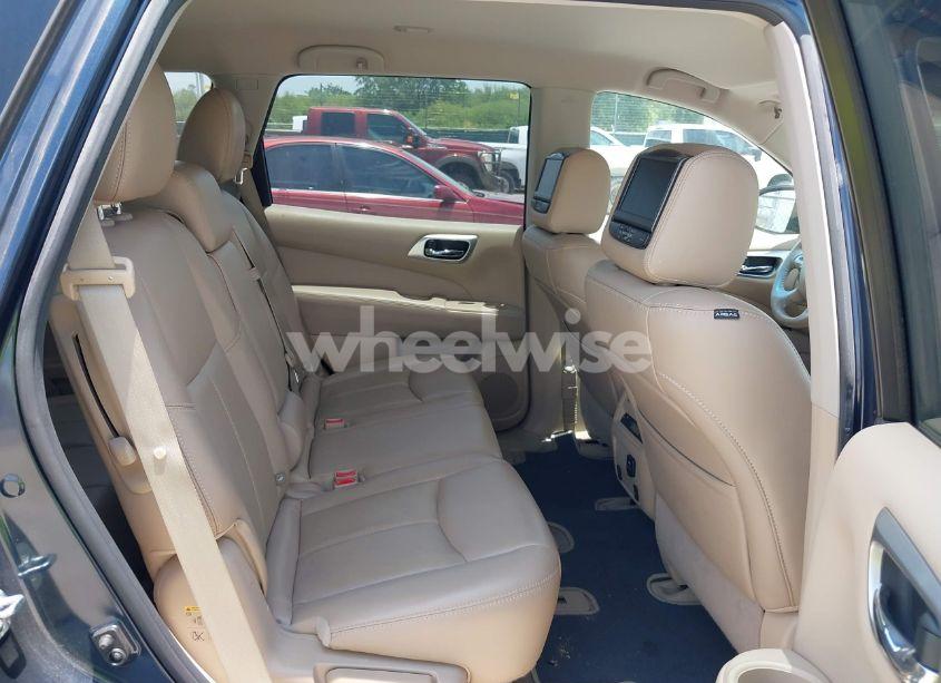 Photo 8 of 2015 Nissan Pathfinder SL (VIN 5N1AR2MNXFC676213)