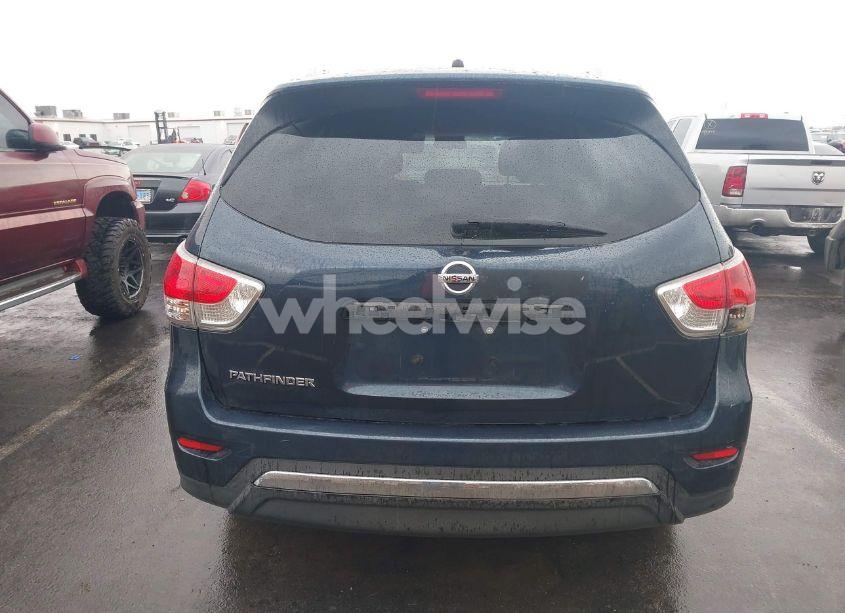 Photo 16 of 2015 Nissan Pathfinder S (VIN 5N1AR2MNXFC683713)