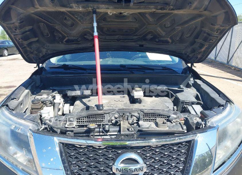 Photo 10 of 2015 Nissan Pathfinder PLATINUM/S/SL/SV (VIN 5N1AR2MNXFC685803)