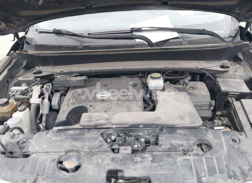 Photo 10 of 2015 Nissan Pathfinder S (VIN 5N1AR2MNXFC693285)