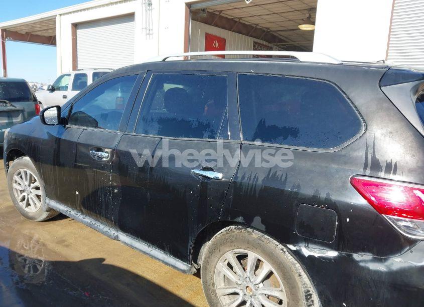 Photo 14 of 2015 Nissan Pathfinder S (VIN 5N1AR2MNXFC693285)