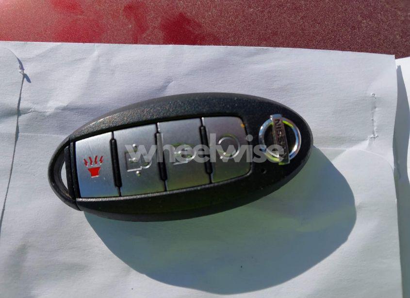 Photo 11 of 2015 Nissan Pathfinder SV (VIN 5N1AR2MNXFC703040)