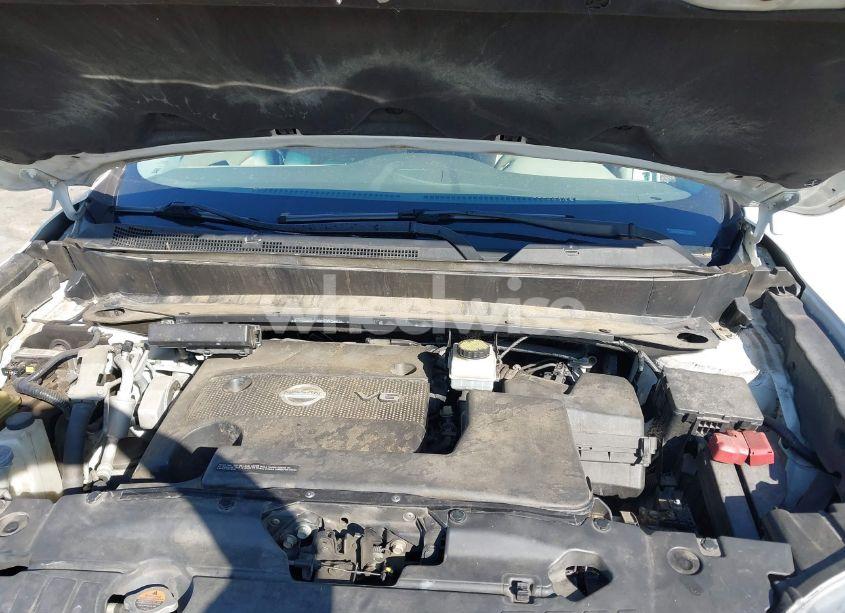 Photo 10 of 2015 Nissan Pathfinder S (VIN 5N1AR2MNXFC706780)