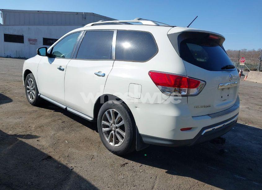 Photo 3 of 2015 Nissan Pathfinder S (VIN 5N1AR2MNXFC706780)