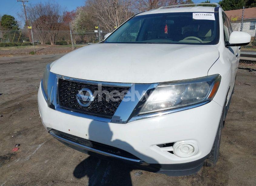 Photo 6 of 2015 Nissan Pathfinder S (VIN 5N1AR2MNXFC706780)